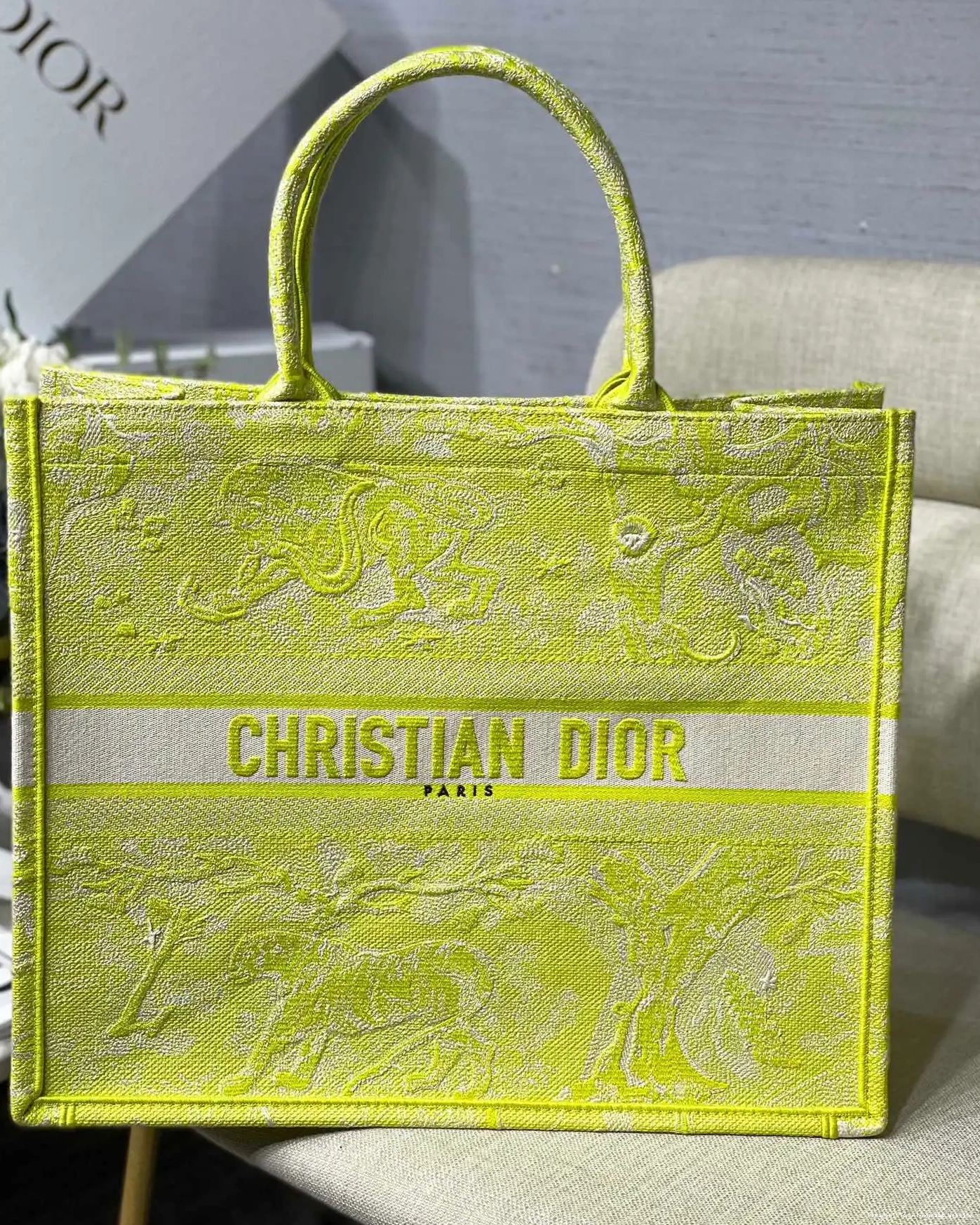 Tote-42*35*18.5cm Book Large diro 0520